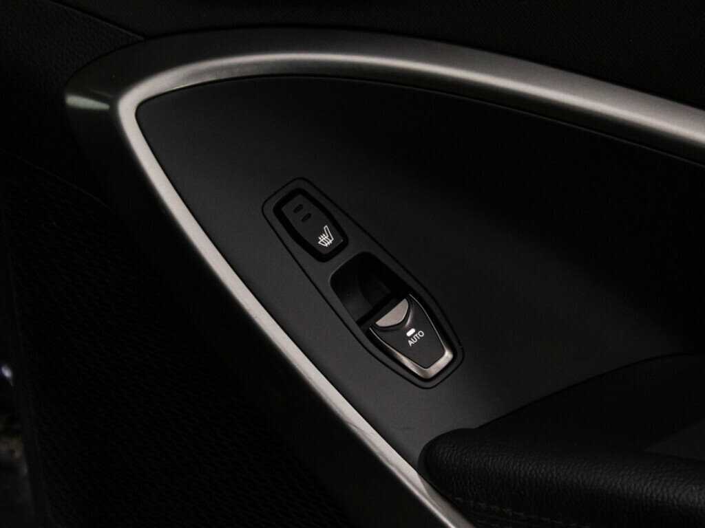 Hyundai Santa Fe 2018 года с пробегом. Фото: #19