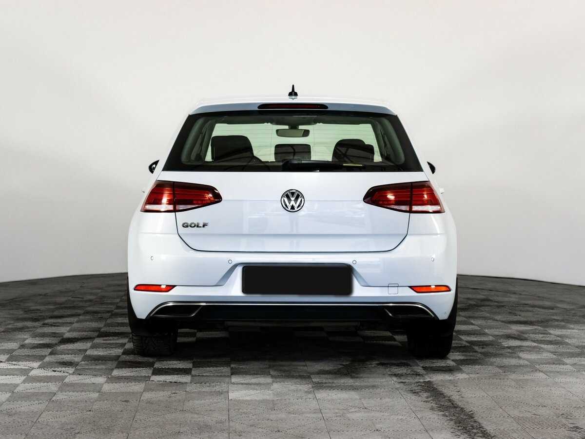 Volkswagen Golf 2018 года с пробегом. Фото: #4