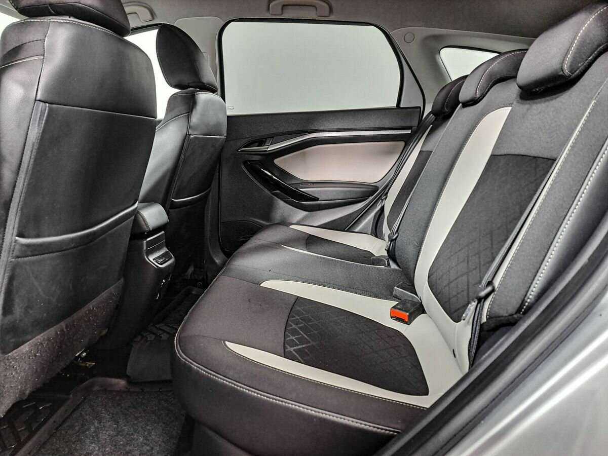 Lada (ВАЗ) Vesta 2018 года с пробегом. Фото: #9