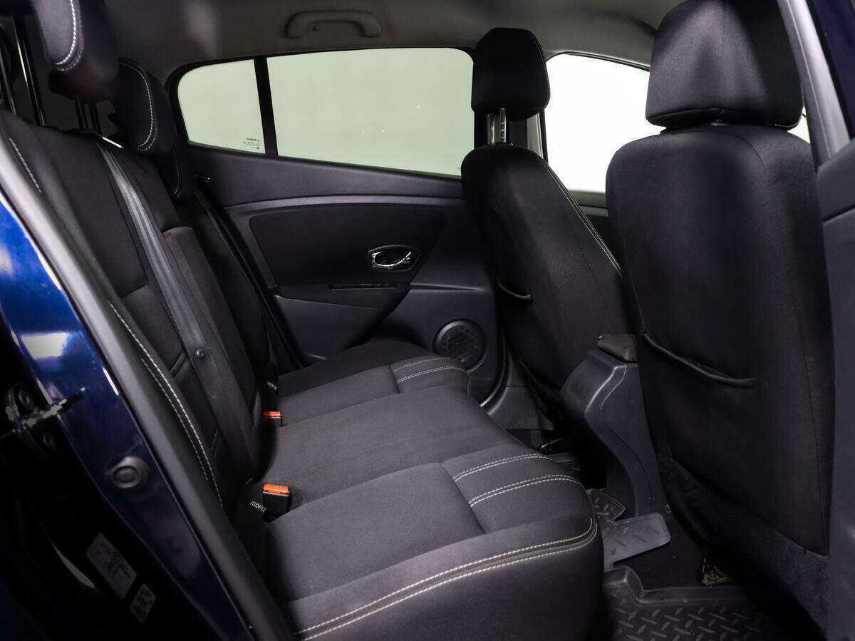 Renault Megane 2013 года с пробегом. Фото: #12