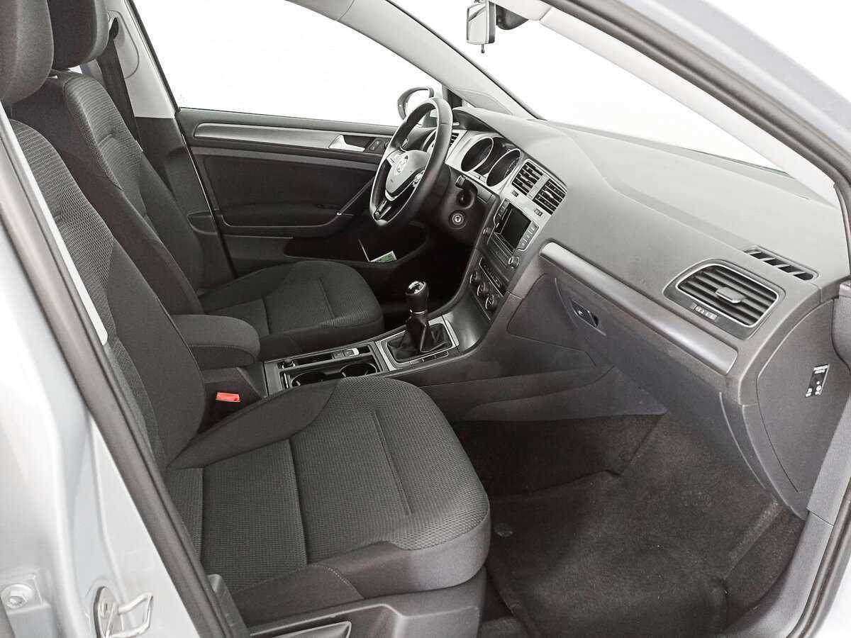 Volkswagen Golf 2013 года с пробегом. Фото: #8