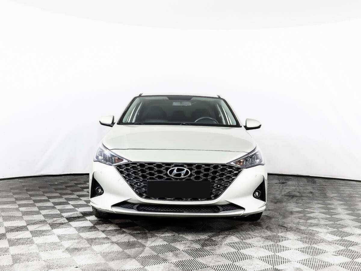 Hyundai Solaris 2020 года с пробегом. Фото: #1