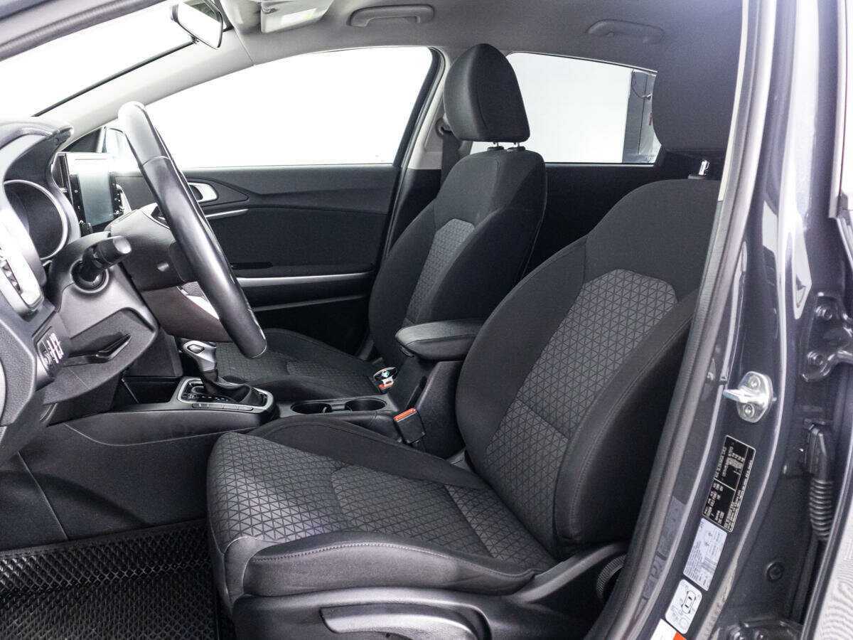 Kia Ceed 2022 года с пробегом. Фото: #14