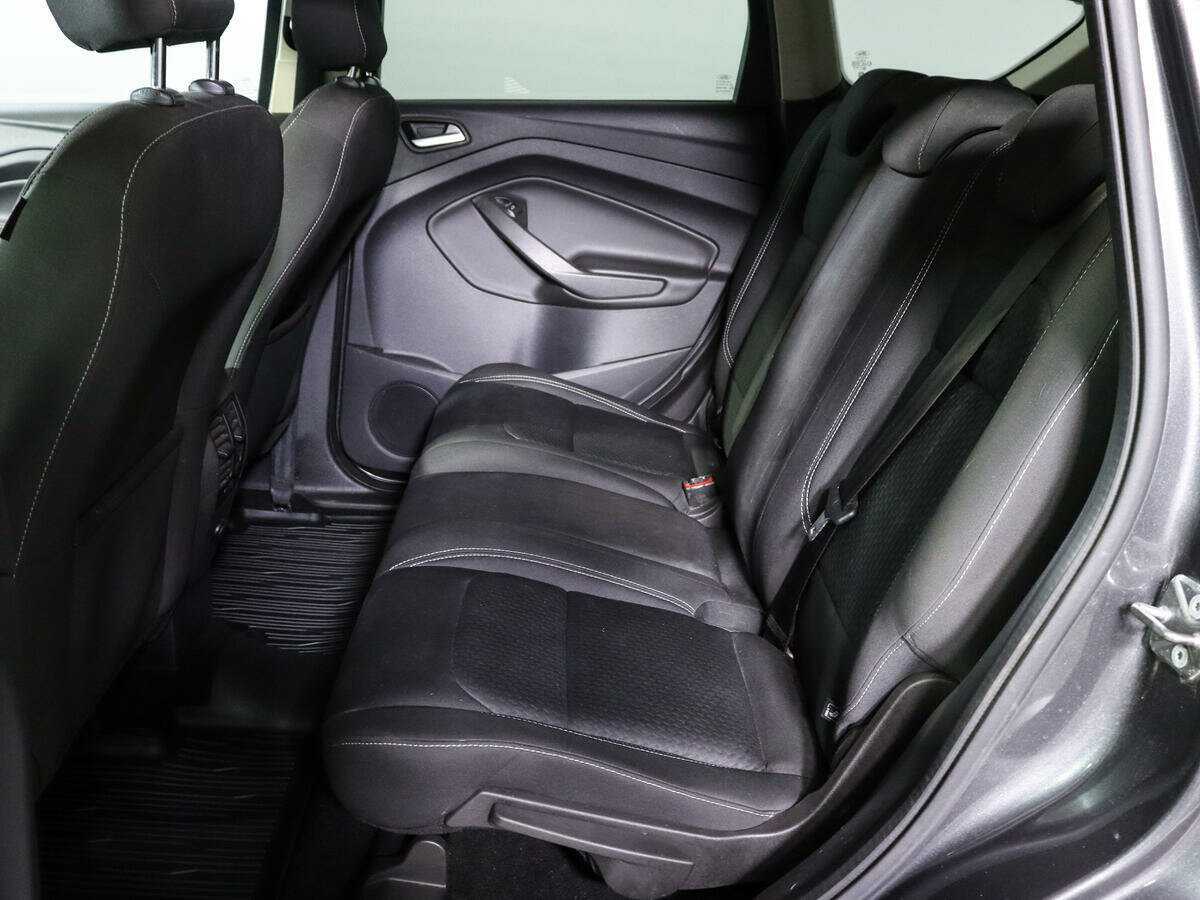 Ford Kuga 2017 года с пробегом. Фото: #7