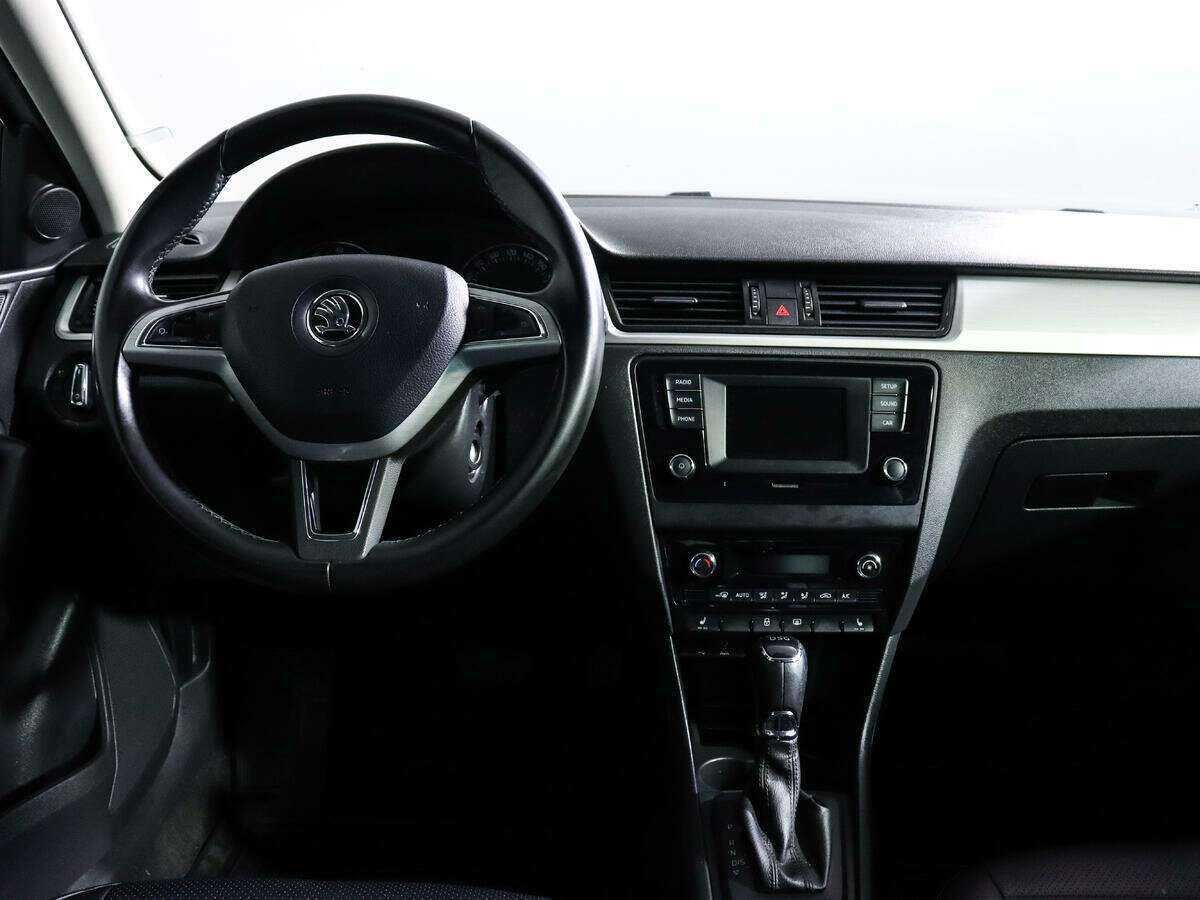 Skoda Rapid 2016 года с пробегом. Фото: #10