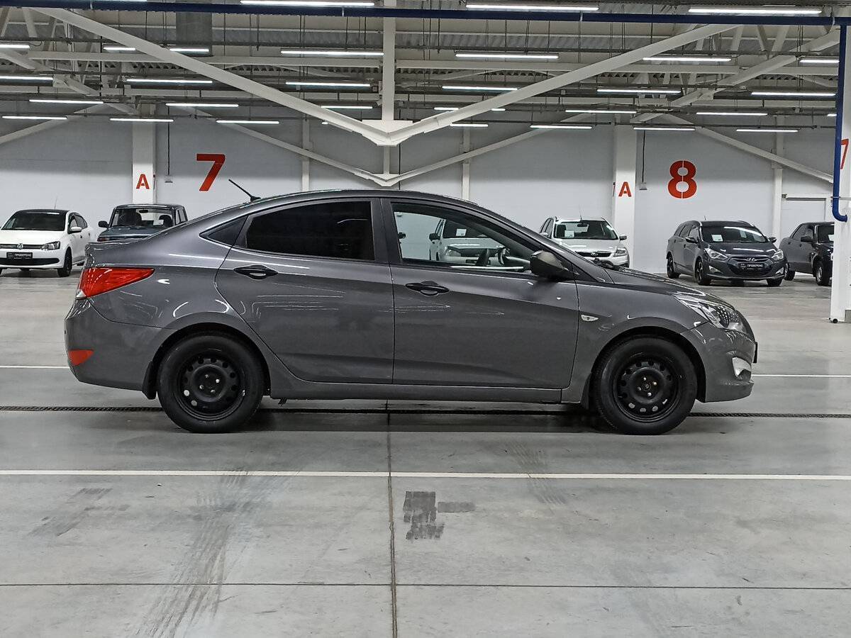 Hyundai Solaris 2015 года с пробегом. Фото: #3