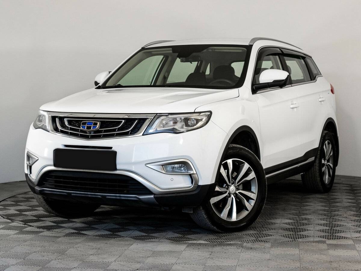 Geely Atlas 2021 года с пробегом. Посмотреть фото
