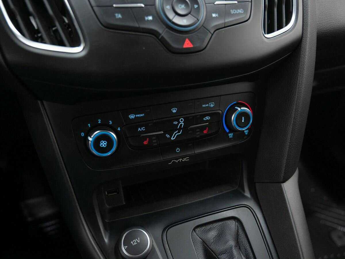 Ford Focus 2018 года с пробегом. Фото: #21