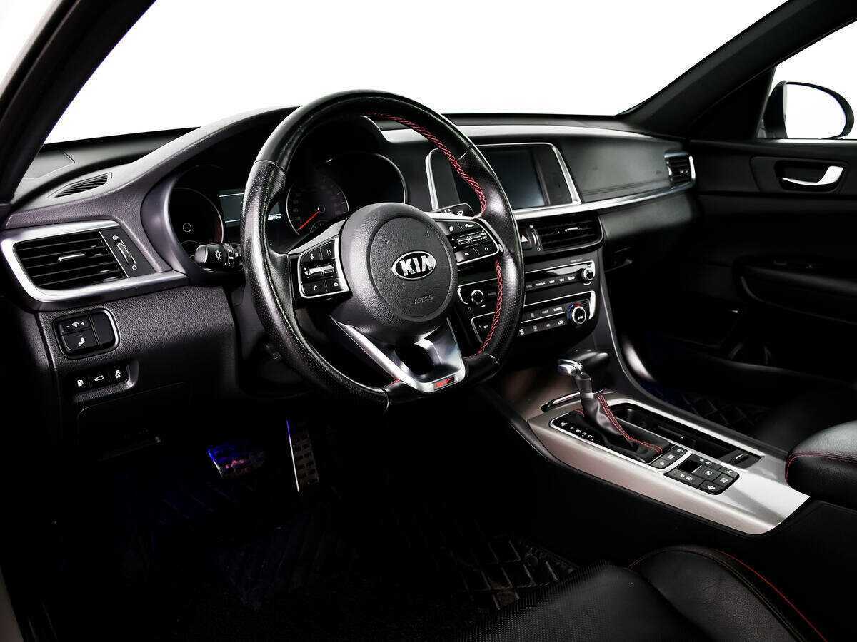 Kia Optima 2019 года с пробегом. Фото: #11