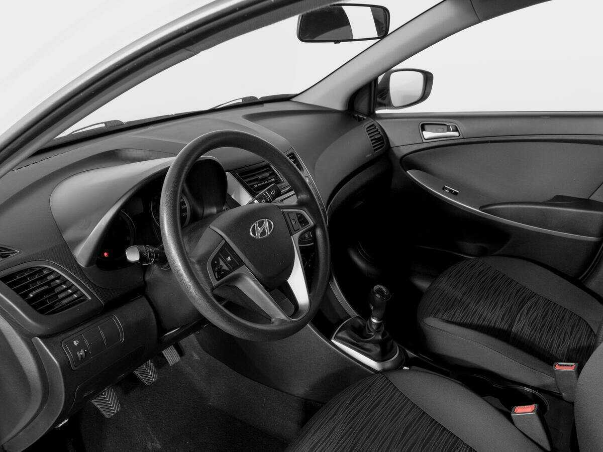 Hyundai Solaris 2016 года с пробегом. Фото: #14