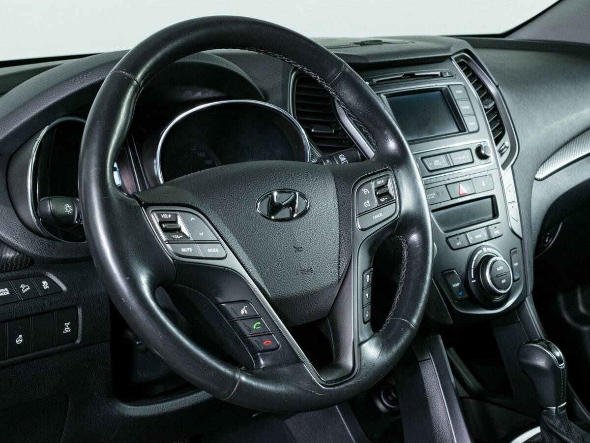 Hyundai Santa Fe 2016 года с пробегом. Фото: #13