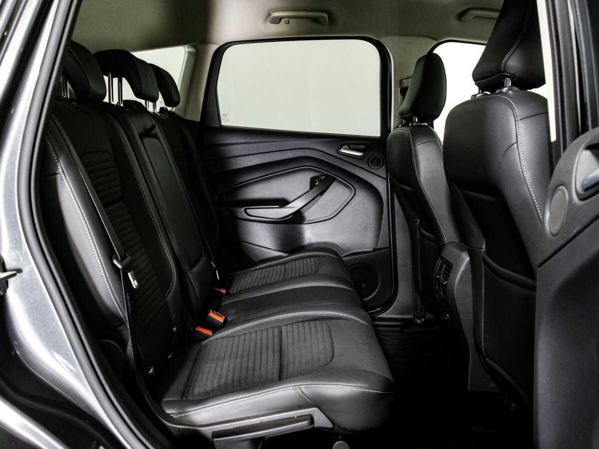 Ford Kuga 2017 года с пробегом. Фото: #14