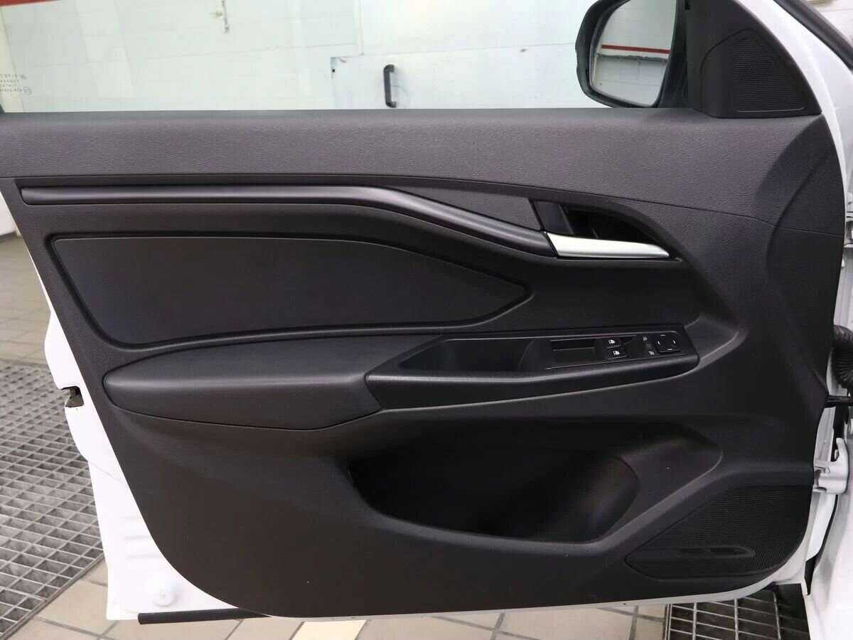 Lada (ВАЗ) Vesta 2021 года с пробегом. Фото: #11