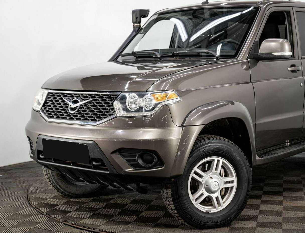 УАЗ Patriot 2017 года с пробегом. Фото: #6