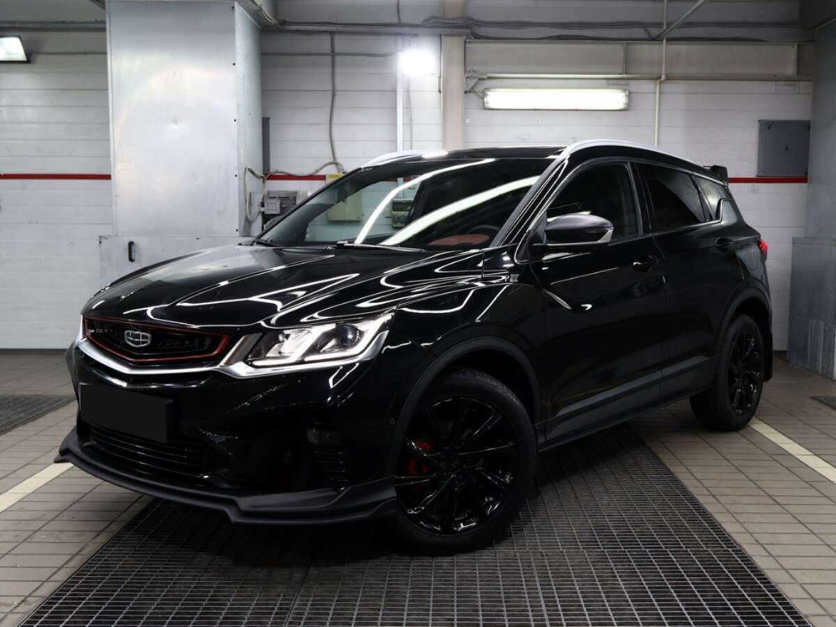 Geely Coolray 2022 года с пробегом. Посмотреть фото