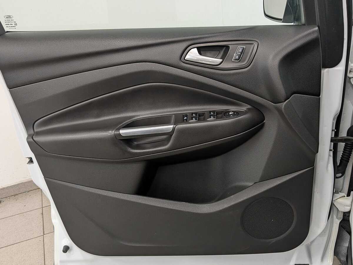 Ford Kuga 2014 года с пробегом. Фото: #16