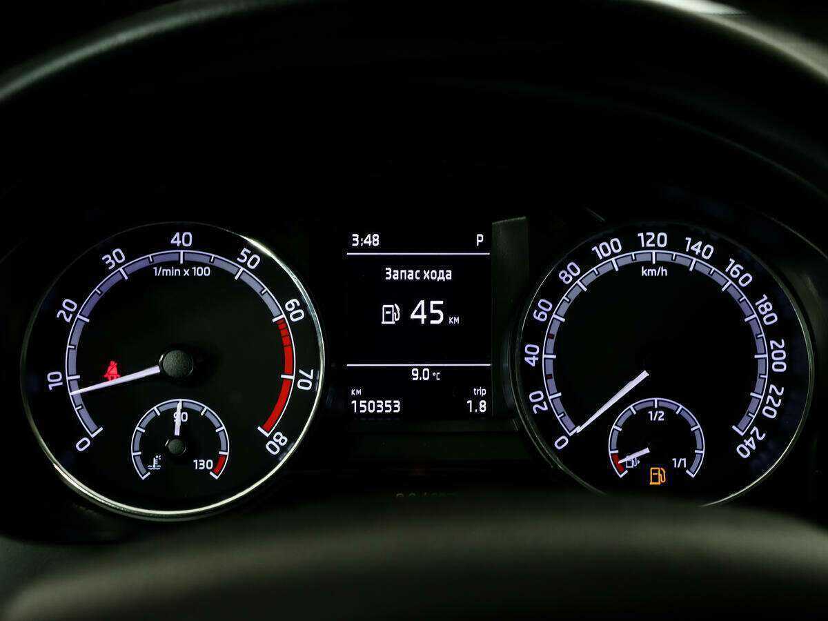 Skoda Rapid 2017 года с пробегом. Фото: #13