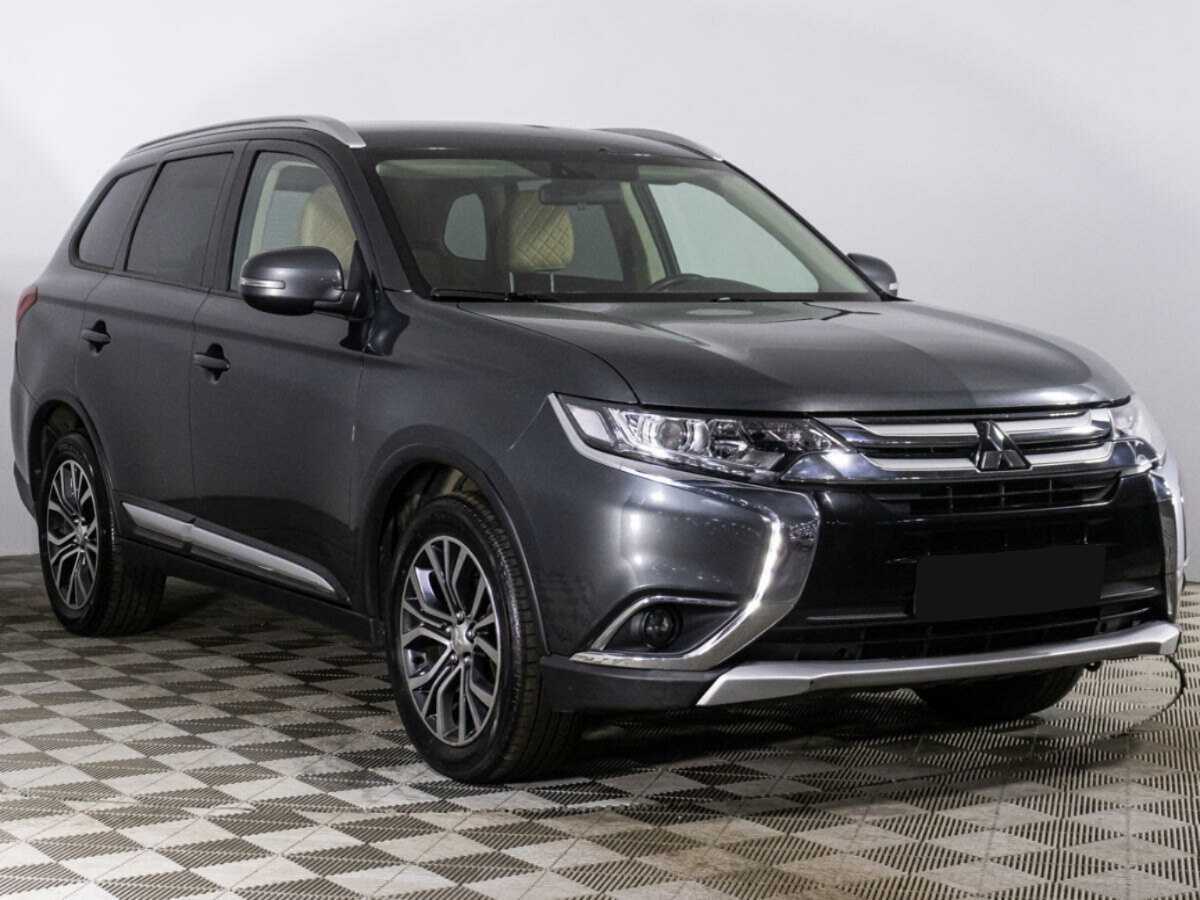 Mitsubishi Outlander 2018 года с пробегом. Фото: #2