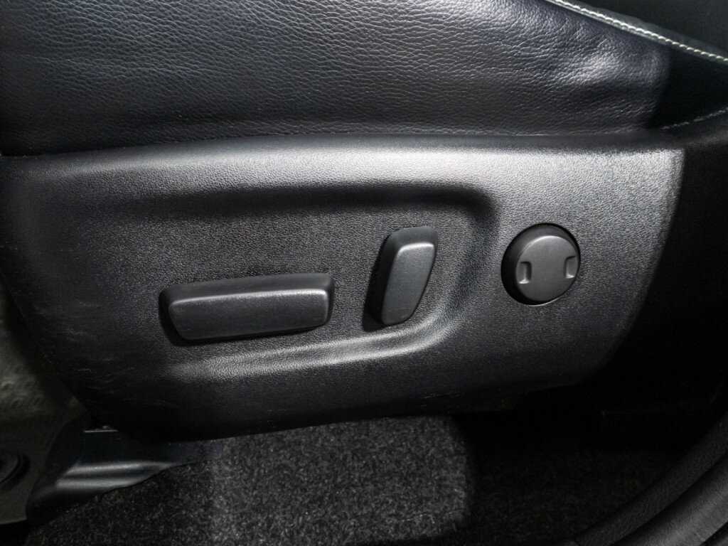 Toyota RAV4 2017 года с пробегом. Фото: #16