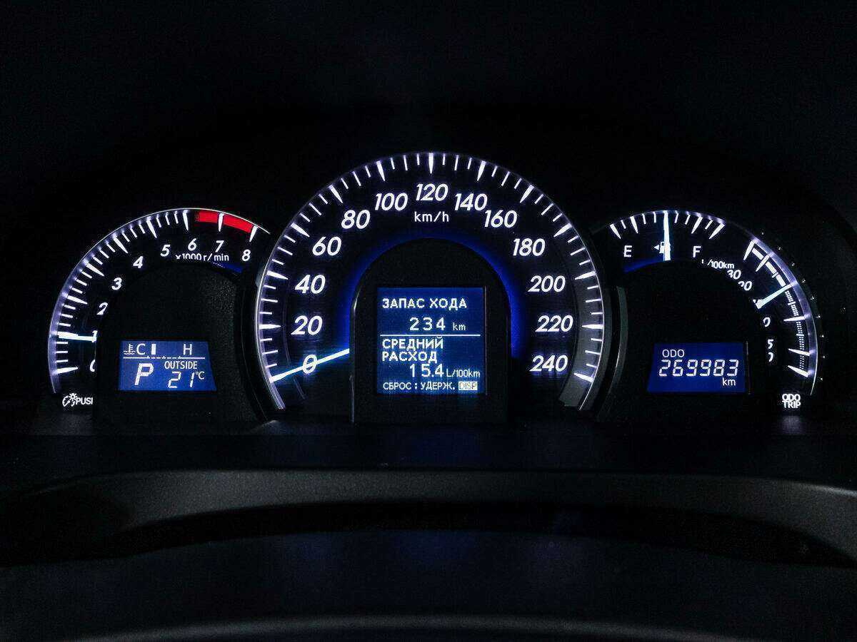 Toyota Camry 2012 года с пробегом. Фото: #11