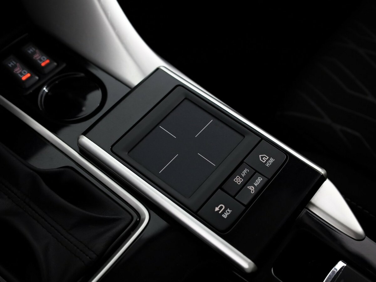 Mitsubishi Eclipse Cross 2019 года с пробегом. Фото: #14