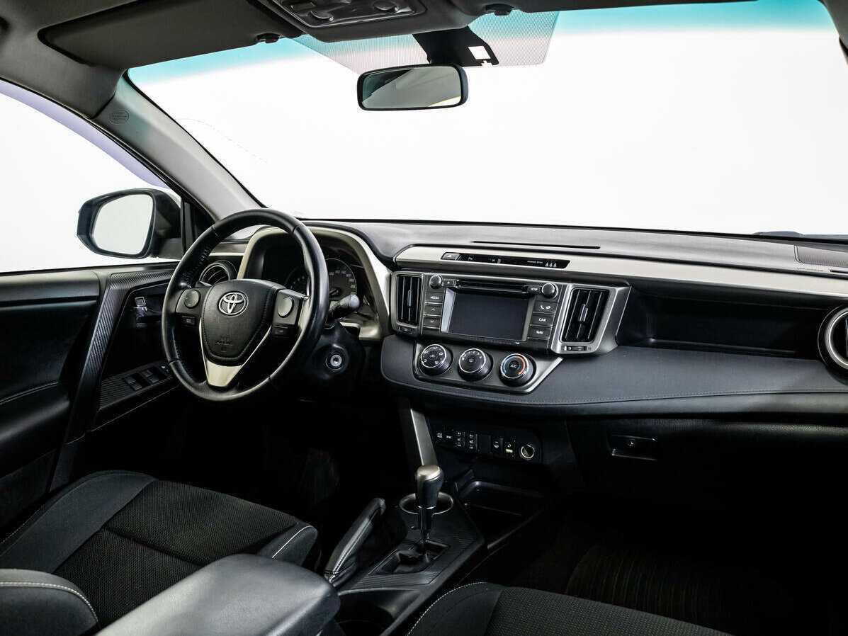 Toyota RAV4 2013 года с пробегом. Фото: #8