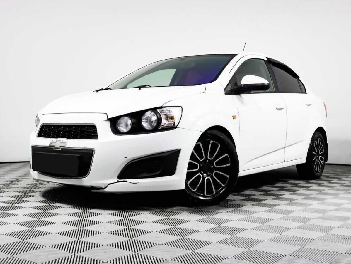 Chevrolet Aveo 2014 года с пробегом. Посмотреть фото