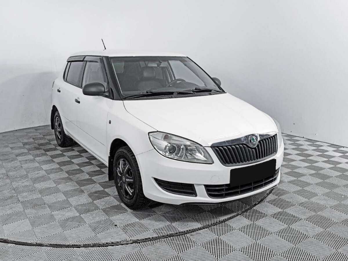 Skoda Fabia 2012 года с пробегом. Фото: #2