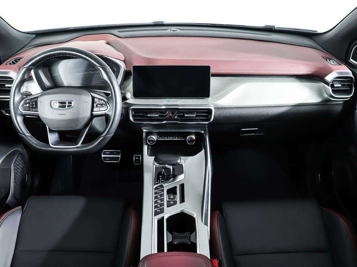 Geely Coolray 2022 года с пробегом. Фото: #10