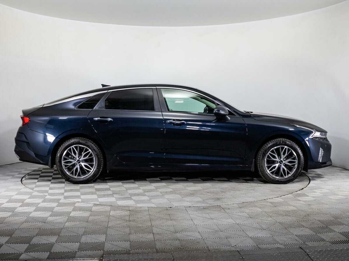 Kia K5 2021 года с пробегом. Фото: #3