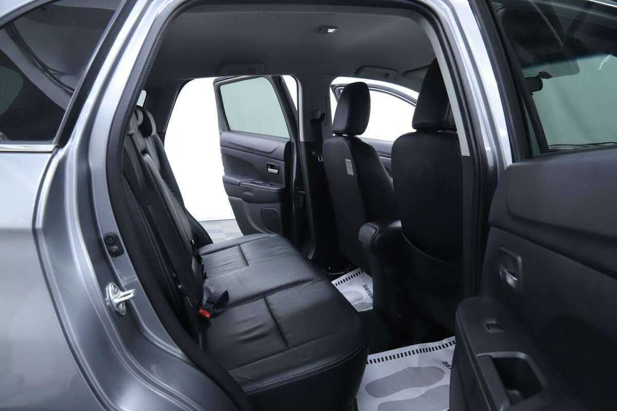 Mitsubishi ASX 2015 года с пробегом. Фото: #15