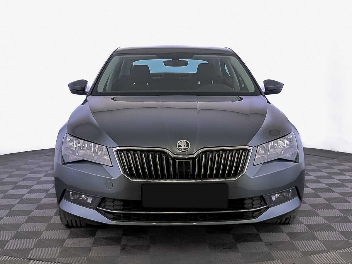 Skoda Superb 2018 года с пробегом. Фото: #1