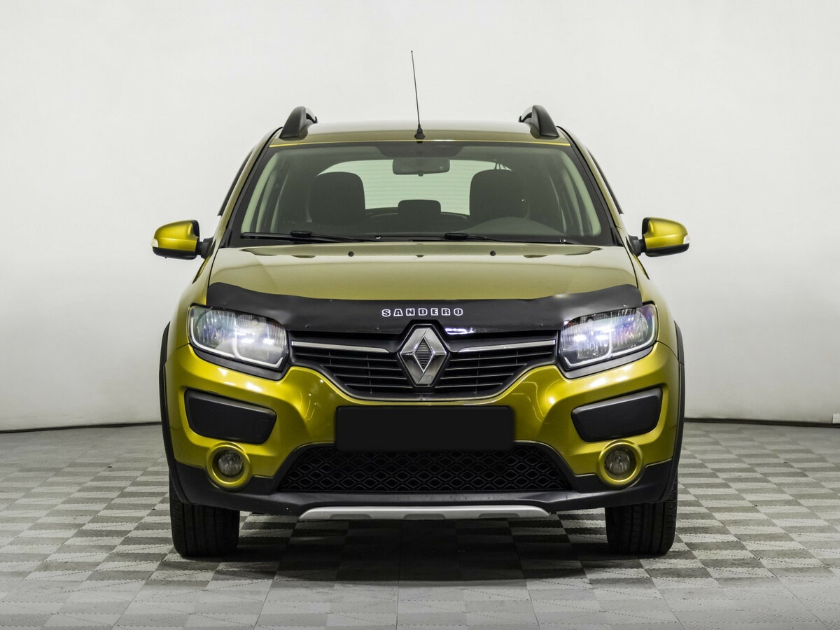 Renault Sandero 2015 года с пробегом. Фото: #1
