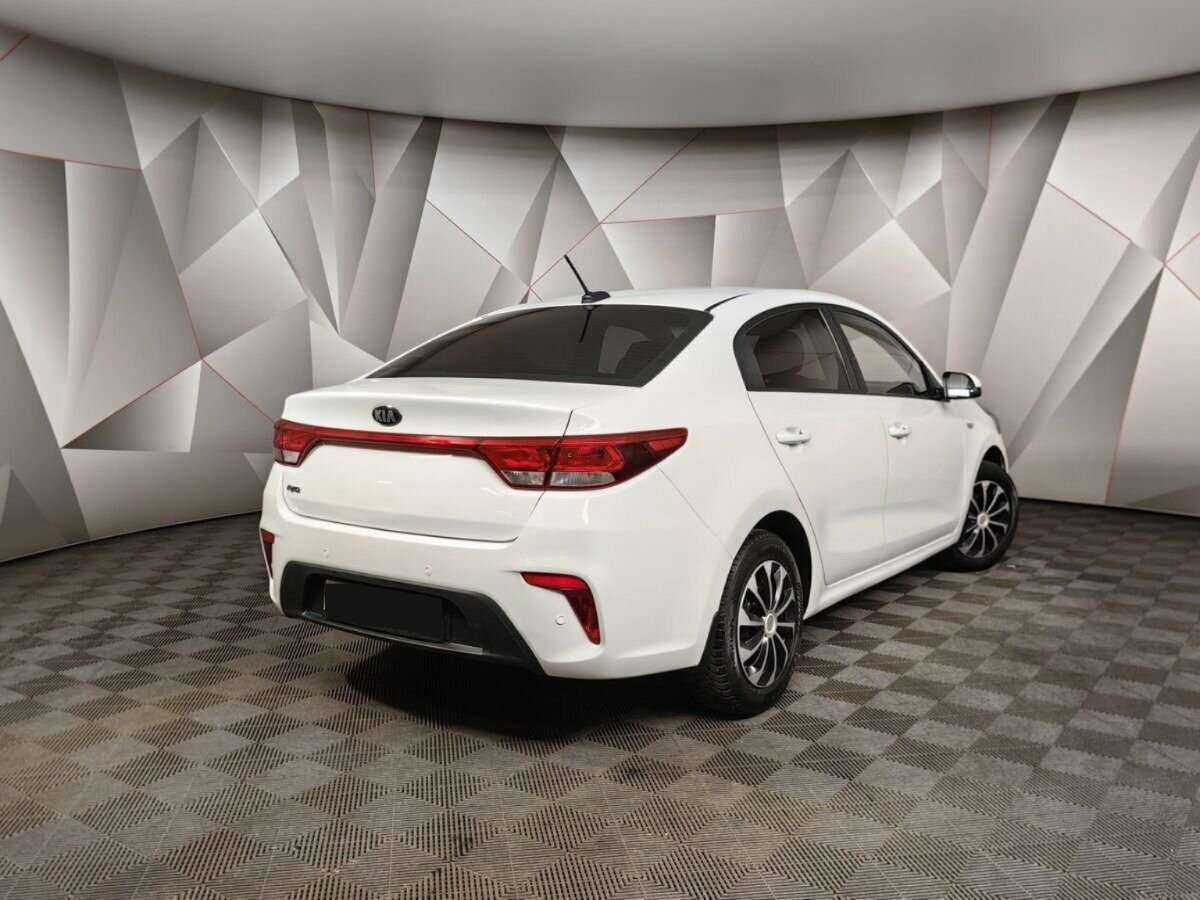 Kia Rio 2017 года с пробегом. Фото: #1
