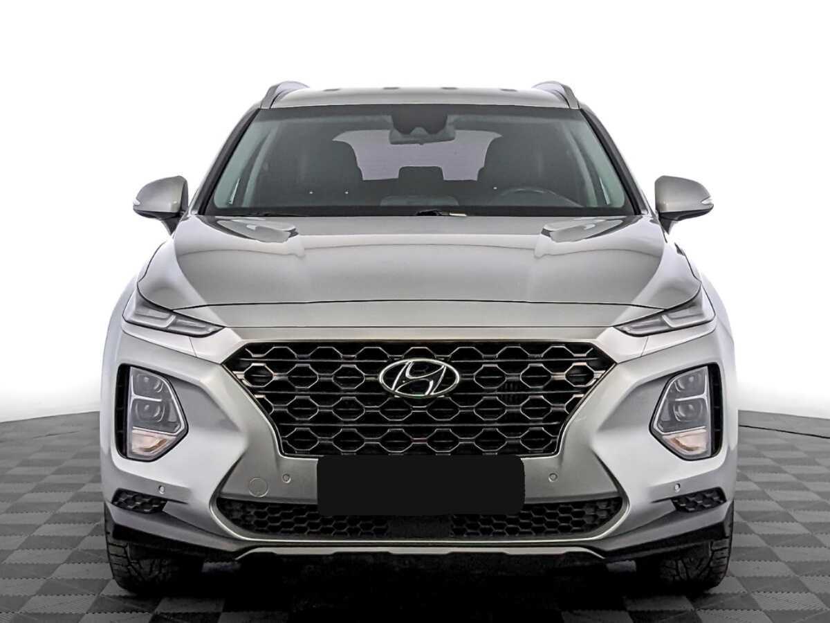 Hyundai Santa Fe 2018 года с пробегом. Фото: #1