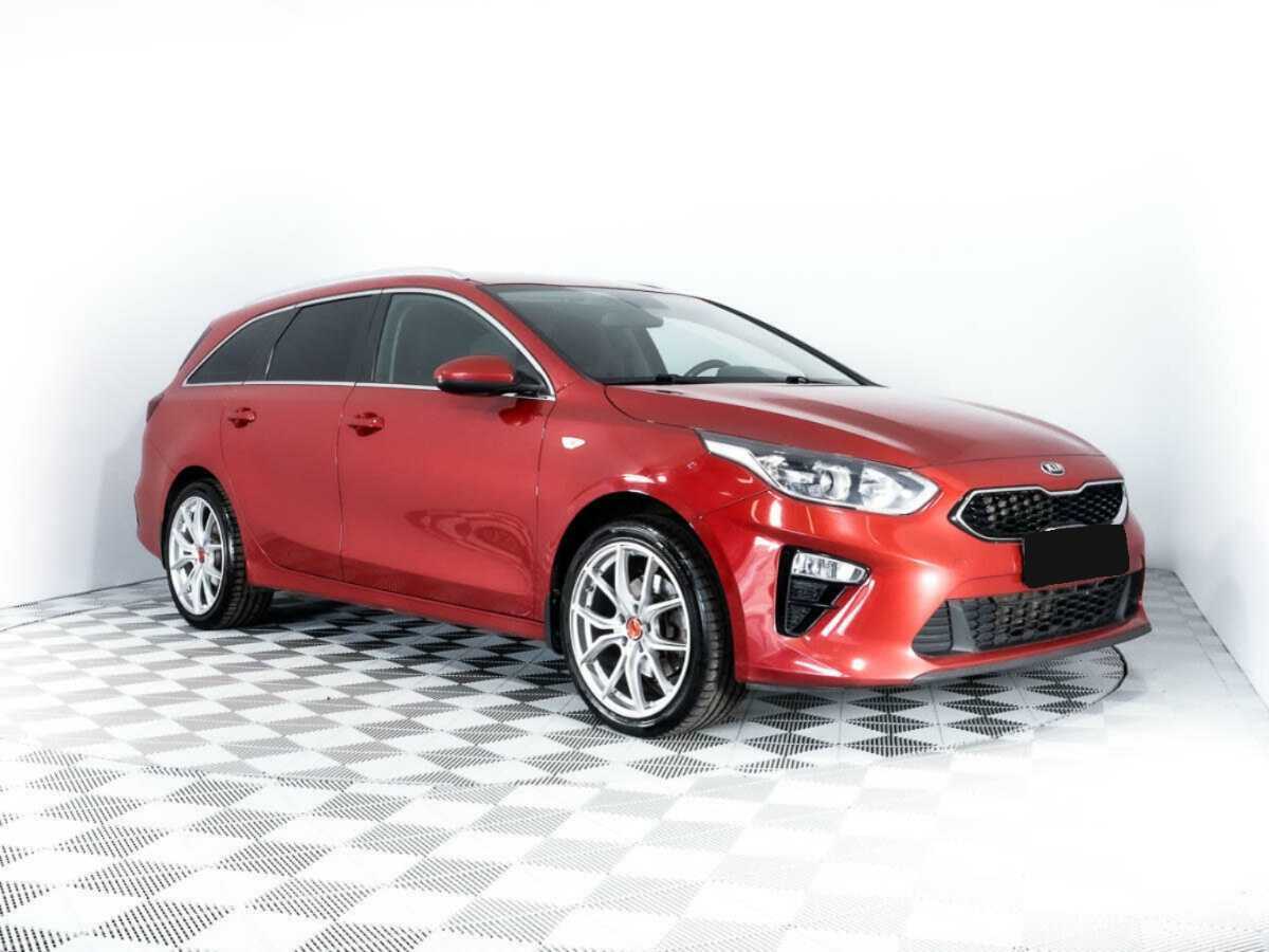Kia Ceed 2019 года с пробегом. Фото: #2