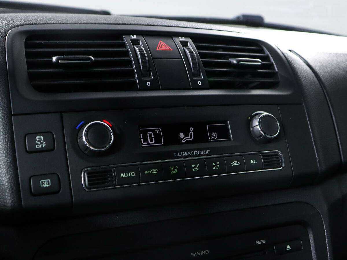 Skoda Fabia 2012 года с пробегом. Фото: #15