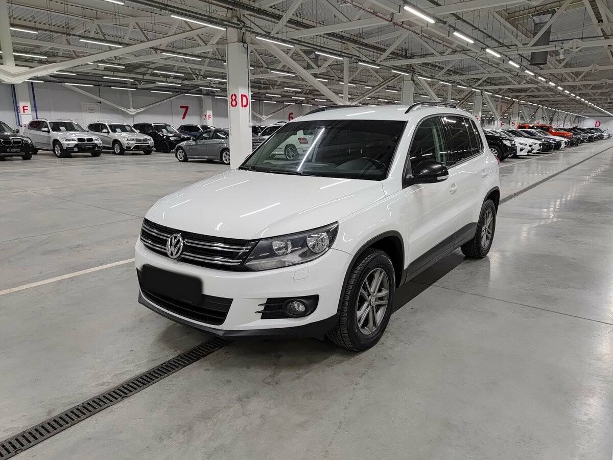 Volkswagen Tiguan 2015 года с пробегом. Фото: #0