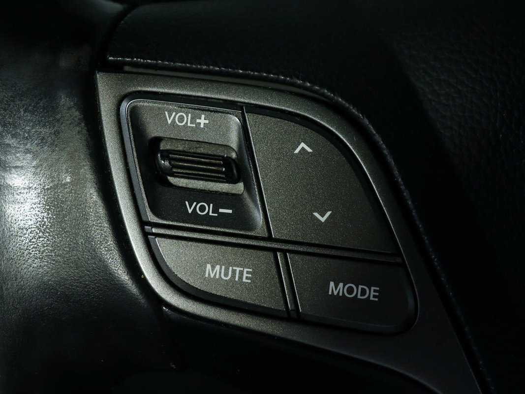 Hyundai Santa Fe 2013 года с пробегом. Фото: #21