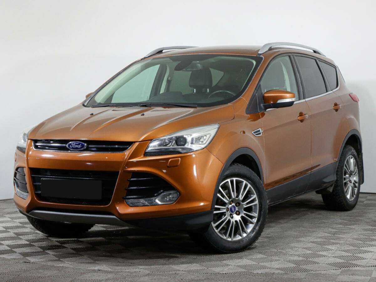 Ford Kuga 2013 года с пробегом. Посмотреть фото