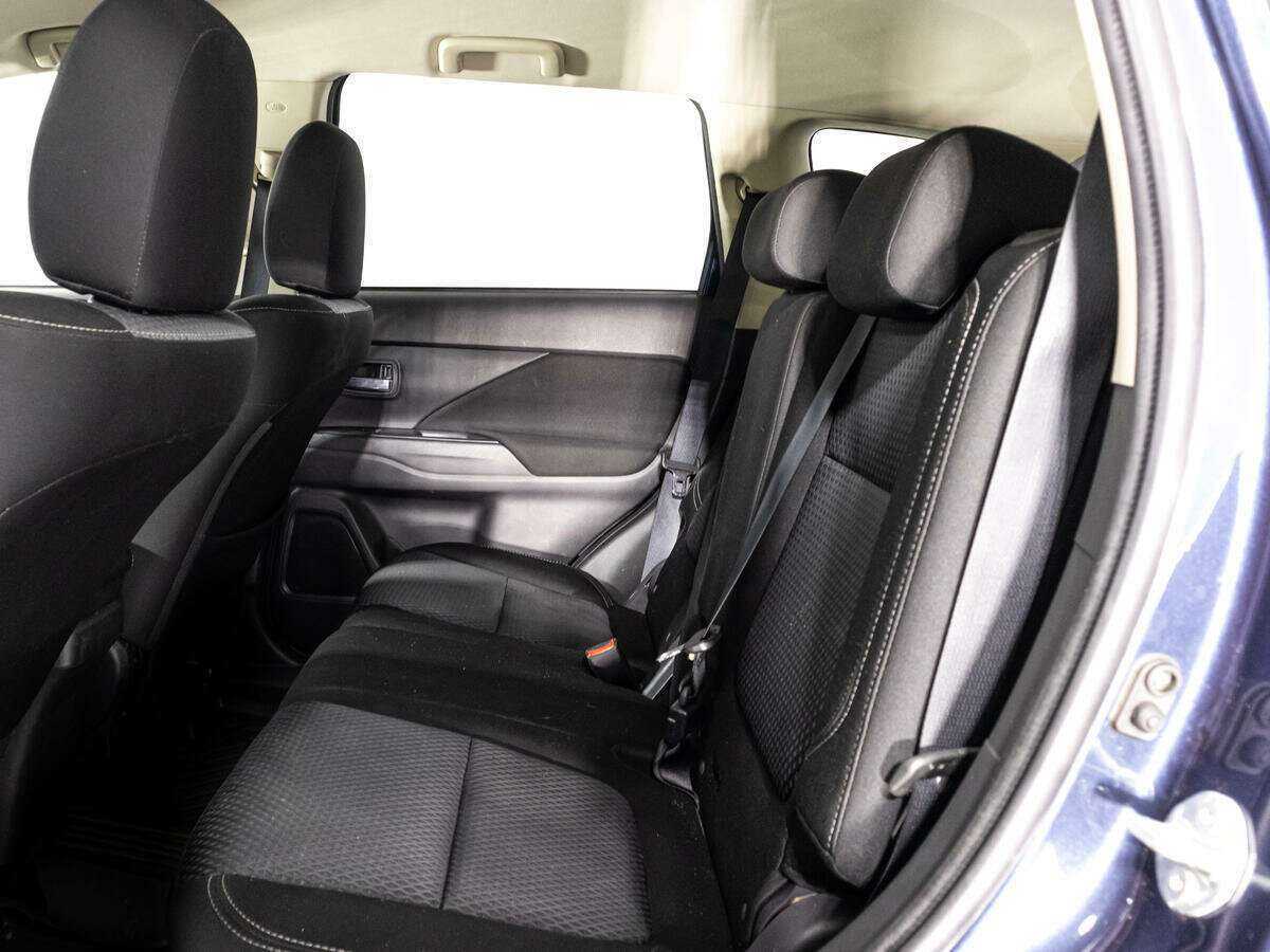 Mitsubishi Outlander 2019 года с пробегом. Фото: #9