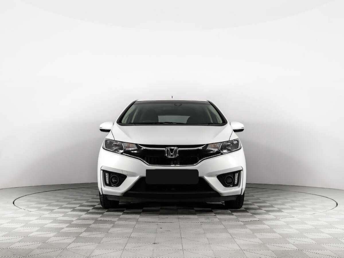 Honda Fit 2015 года с пробегом. Фото: #1