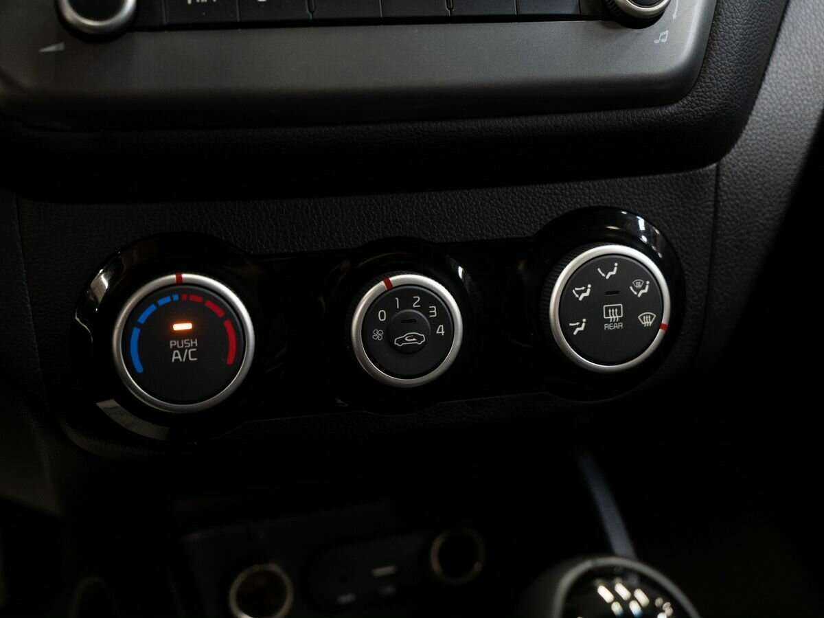 Kia Rio 2015 года с пробегом. Фото: #12