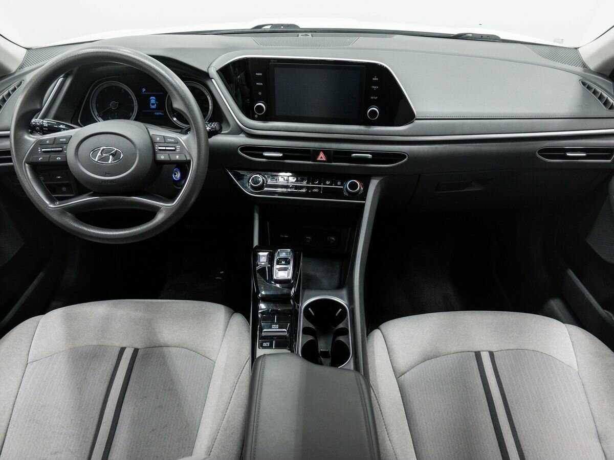 Hyundai Sonata 2019 года с пробегом. Фото: #11
