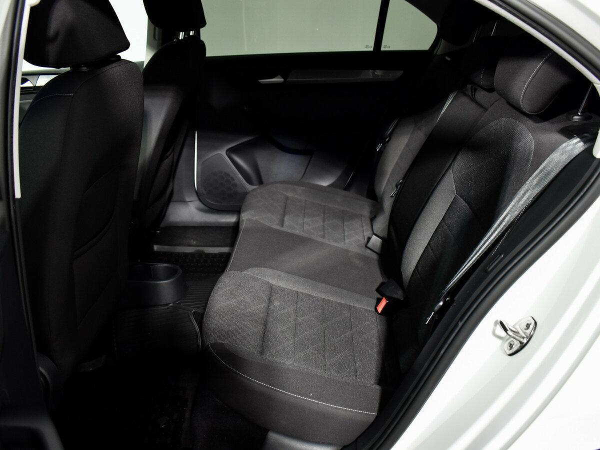 Volkswagen Polo 2020 года с пробегом. Фото: #10