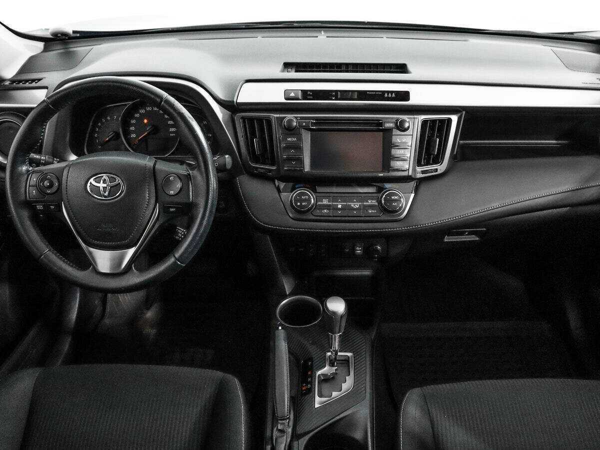 Toyota RAV4 2013 года с пробегом. Фото: #11