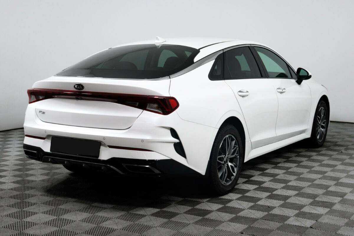 Kia K5 2021 года с пробегом. Фото: #4