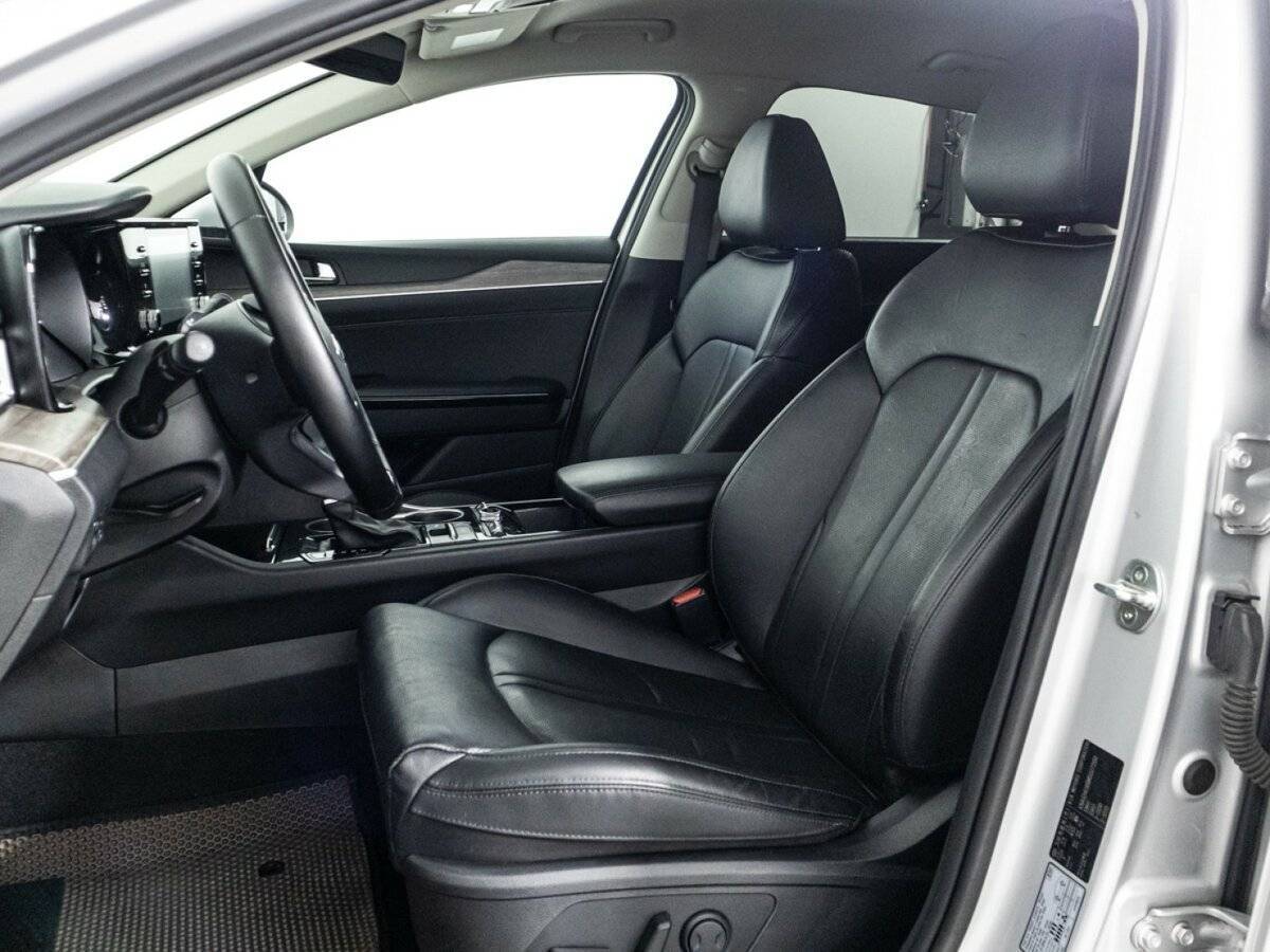 Kia K5 2020 года с пробегом. Фото: #17