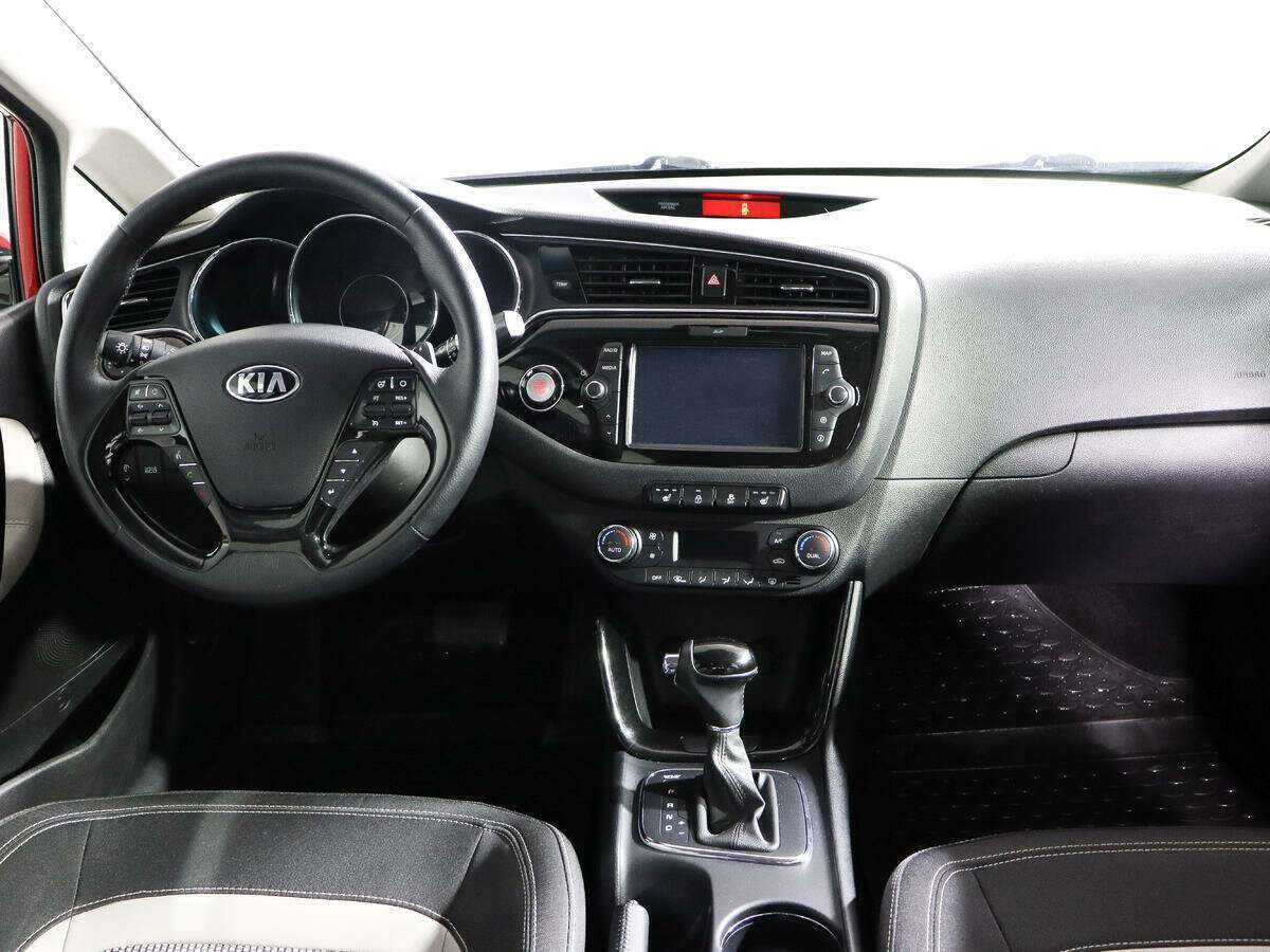 Kia Ceed 2018 года с пробегом. Фото: #11