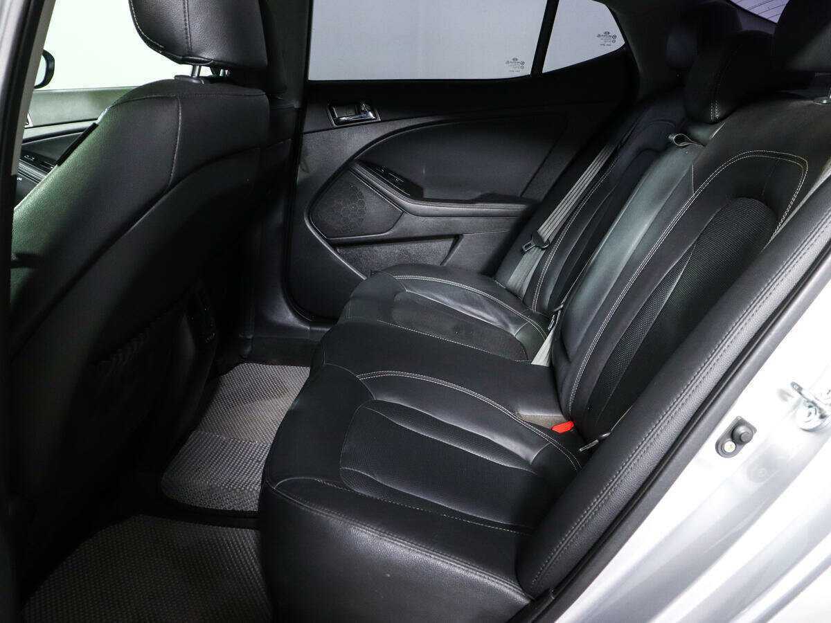 Kia Optima 2012 года с пробегом. Фото: #7